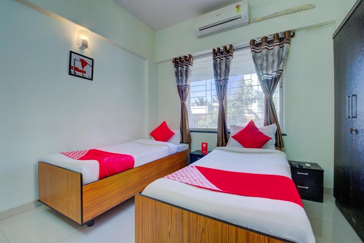 Hotel E Serai Pune Bagian luar foto