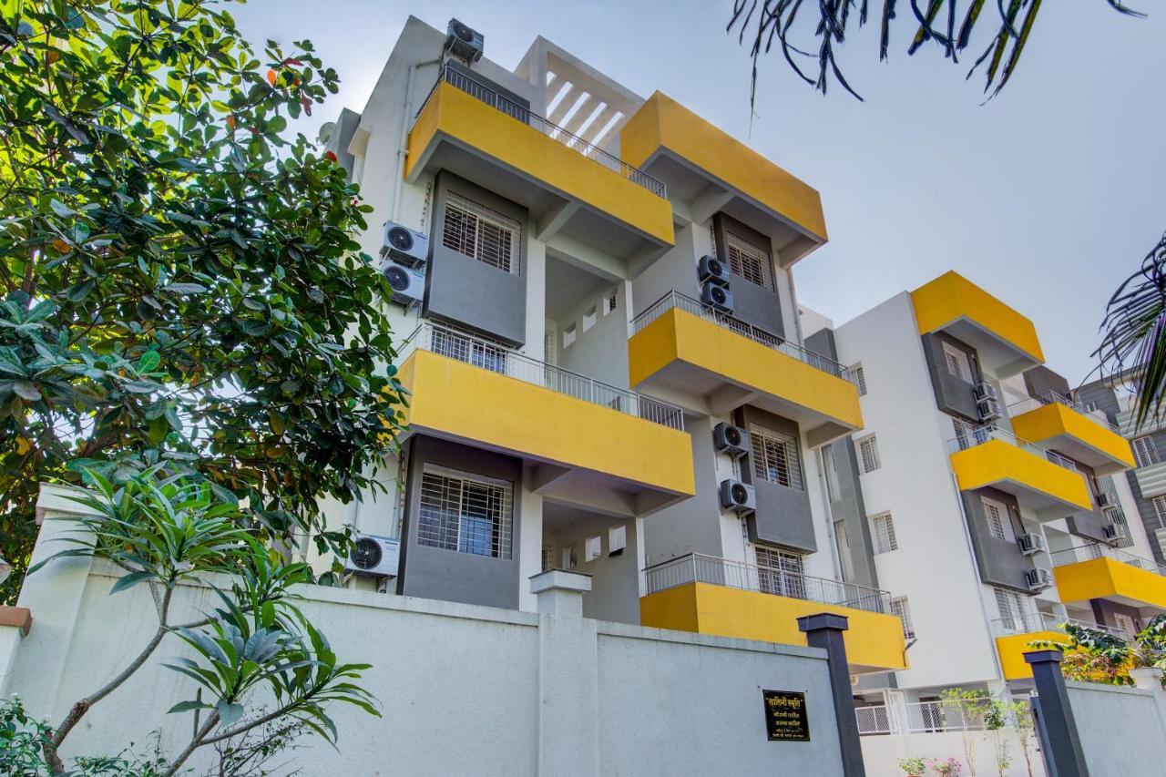 Hotel E Serai Pune Bagian luar foto